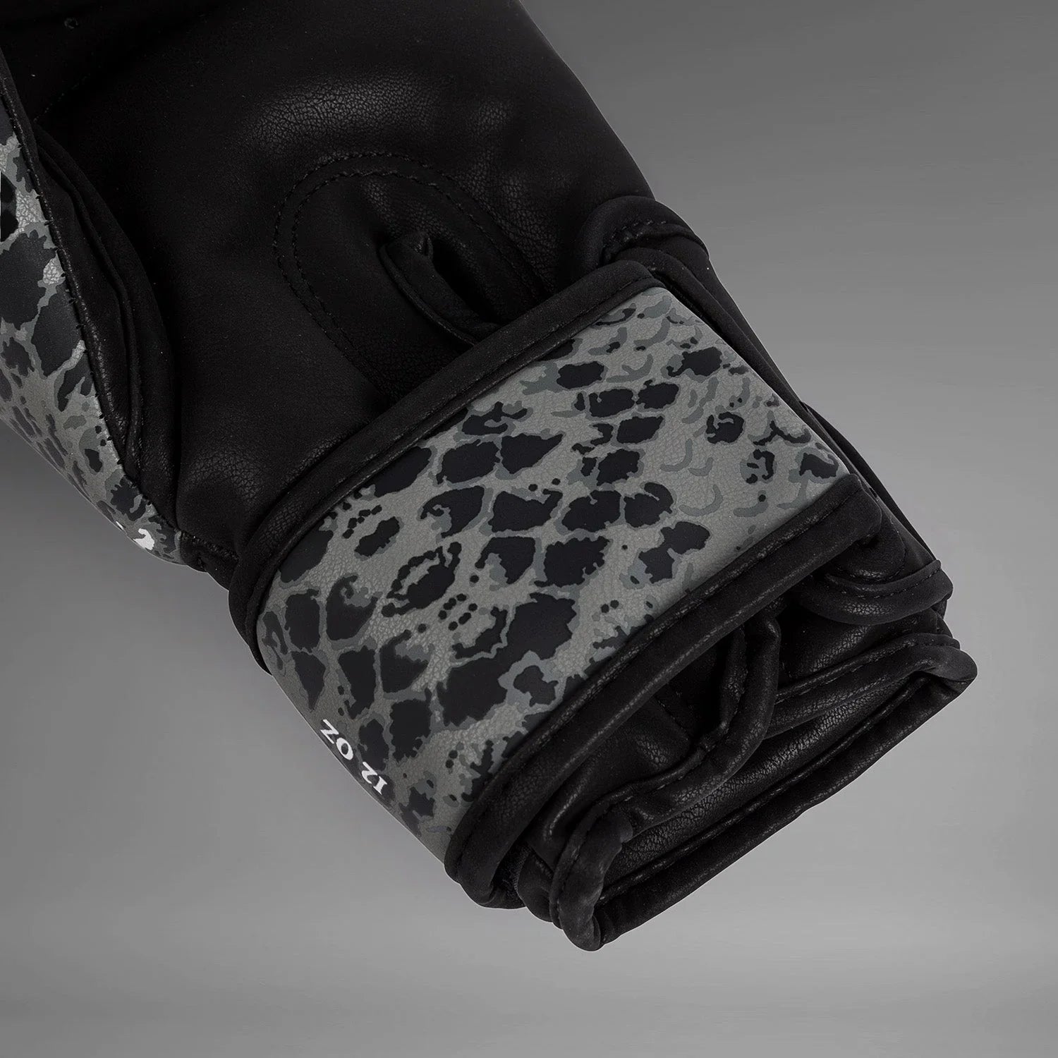 Venum Amazonia Boxing Gloves